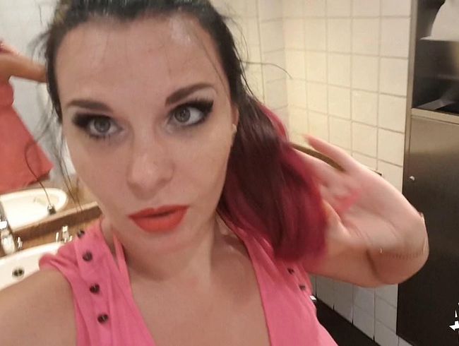 aische per***s Porno Video: Restaurant-Selfie-pi**